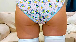 hey, fucking my new stepsister in sexy panties, she's so cute and petite 😍