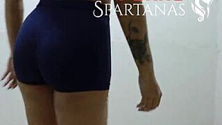 Pretty Brunette Anime Girl Gives Bold Deepthroat Blowjob in Close-Up