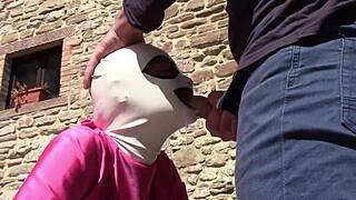 Amateur Laura in heels outdoor