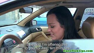 Flashing in a taxi, this brunette takes cash for public fun