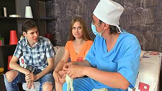 Teen 18+ gives hardcore blowjob