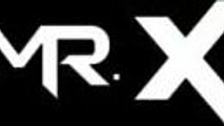 I suck my finger whiel caressing myself in fashionbusiness.