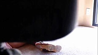 Can a skinny blonde American teen handle intense fisting for a wild orgasm? Watch her sexy solo!