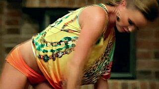 Hermosa Hermosa Masturbating Intensely