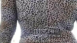 vanillababyy dances with anal masturbation