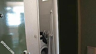 Anna's first big black cock hookup via facebook! 😲