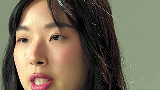 Hey Elle Lee, show us how you orgasm solo with that wet pussy up close!