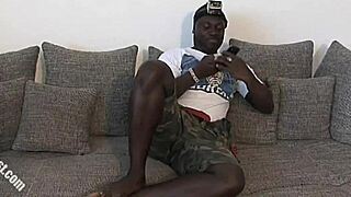 Anna's first big black cock hookup via facebook! 😲