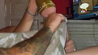 Wife masterbates pounded filled with monster cock