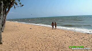 lucky tourist scored a wet double blowjob from thai amateurs.