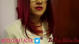 i uses her wet ass to cures the stress