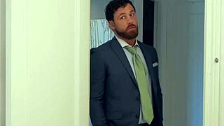 Gay Roommate Makes It Big in Dorm 😏