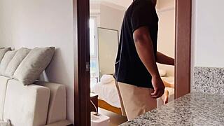 Thief, distract yourself with that nice passive ass