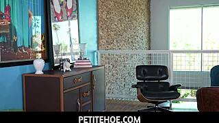 Petite Mazy Myers Plays Wild with Quinton James in Steamy Fun