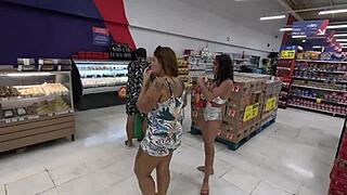 Who Will Give Me The Ass On The Big Beach In Public? It's So Intriguing!