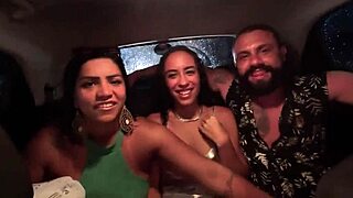 Who Will Give Me The Ass On The Big Beach In Public? It's So Intriguing!