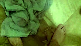 touchy touchy quickly with teen groping 😘