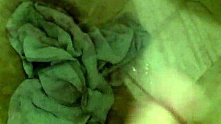 touchy touchy quickly with teen groping 😘