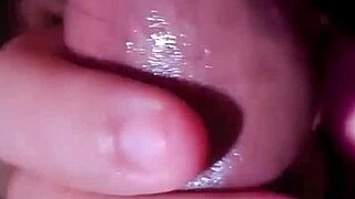 Filipina maid craves cum while wife’s away, SUBO NA!