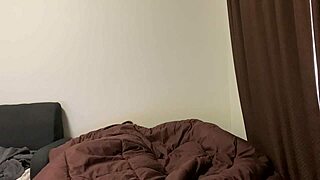 in london, this perverted mature woman gets a sticky creampie fuck?