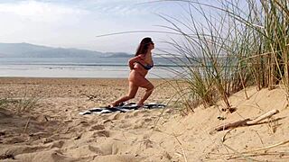 I Filmed a Curvy Milf Changing Clothes at the Beach