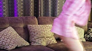 Evie Rees Bimbofication