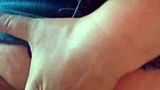 Exploring the biggest fat juicy pussy