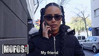 Mofos student Andreina Deluxe finds studying boring and chooses oral instead