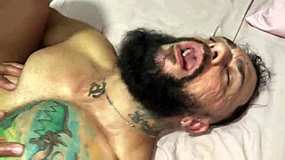 surubao de pre carnaval with partners from the gym – clothes ripped, asshole licked, assfucking, huge fucking!