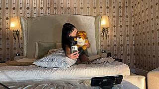 Latina Girl's Photoshoot Turns Porn Casting?