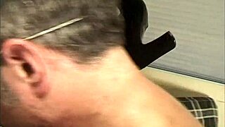 My wife Cinzia is a great slut who loves hot cum in her asshole!