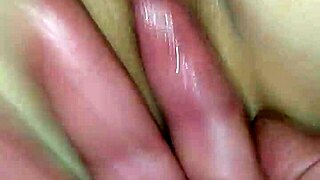 hey, how does this asian amateur cum from finger fucking?
