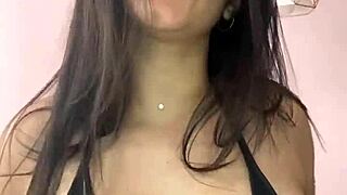 Watch This Rich Guy Wank On Cam?