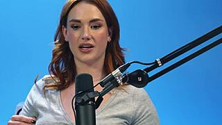 Up Close - Watch How Women Orgasm with Amazing Siri Dahl Solo Masturbation