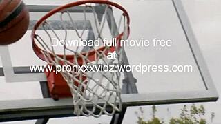 Big tits in sports bouncing around