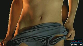 Big Ass And Tits American Blonde Milf Model Carlye Denise