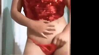 Mi Prima Perreando in Hilo Rojo Goes Wild with Fierce Live Attack