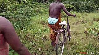 Okonkwo Lifts Village Slay Queen On Bicycle For Outdoor Hardcore Fuck