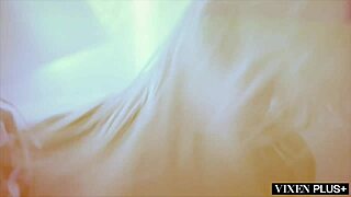 i met two blondes at the club and we fucked two dominant bbcs all nite long