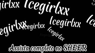 Icegirlxx Wakes Her Cousin With A Morning Surprise