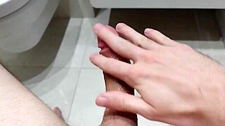Homemade solo session in the bathroom with massage and relaxation.