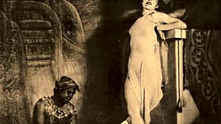 Feeling the spooky vibes of vintage halloween