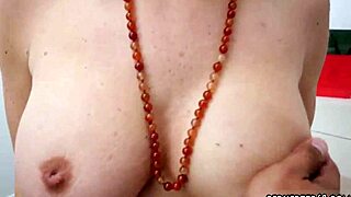 S giving oral sex krissy lynn in the sinful stepmother