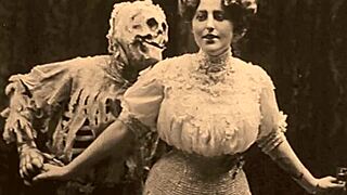 Feeling the spooky vibes of vintage halloween