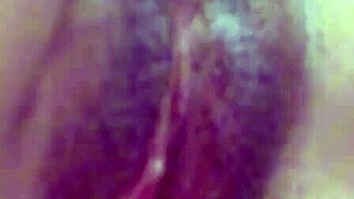 I woked up my roomie for mornin sex and she recorded us fuckin 😅