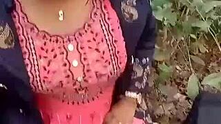 i can't believe she got her pussy red in jungle