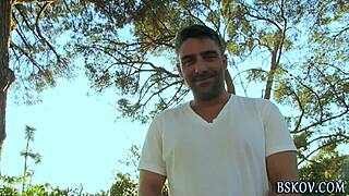 I-I love watching Maddy Oreilly get rimmed on her big ass