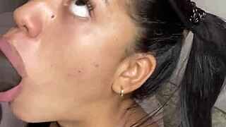 Sloppy blowjob deep throat amateur couple nysdel 😍