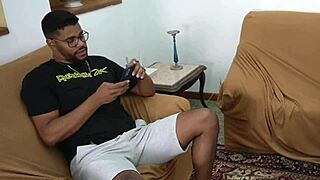 That macho with huge cock fucks Scoty Brayan so hard! 😈