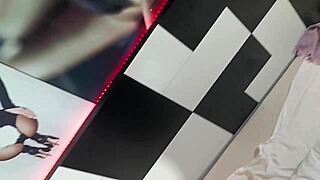 Soap Opera Star on All Fours Takes Big Cock